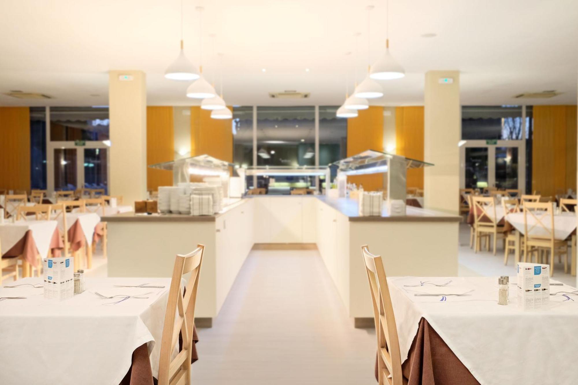Hotel Azuline Pacific 3*